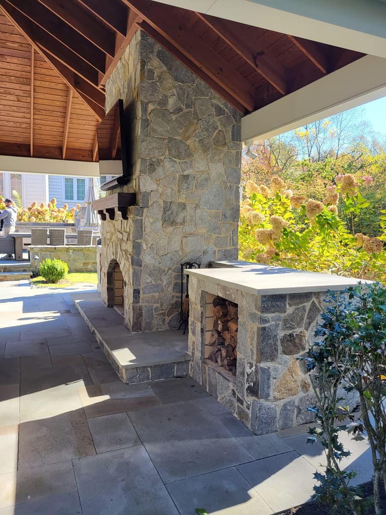 Outdoor Fireplace & Wood Box